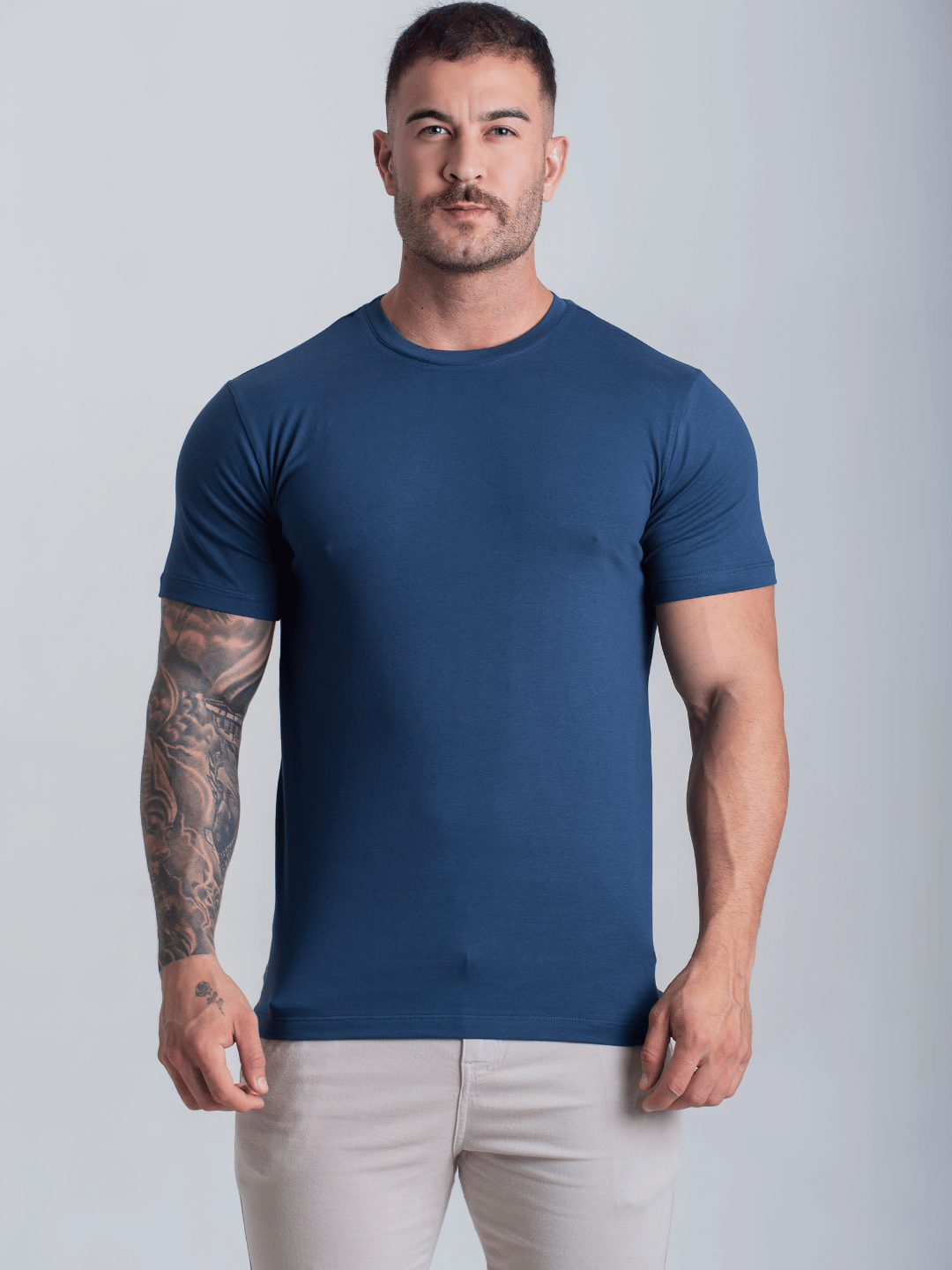 Camiseta Masculina Azul Com Elastano Algodão Egipcio Lisa